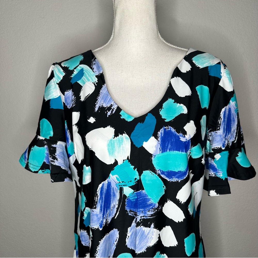Axyeh Women's Black Blue and White Ruffled Short Sleeve V Neck Dress - Picture 3 of 10
